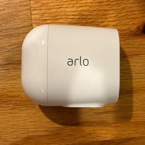 Arlo